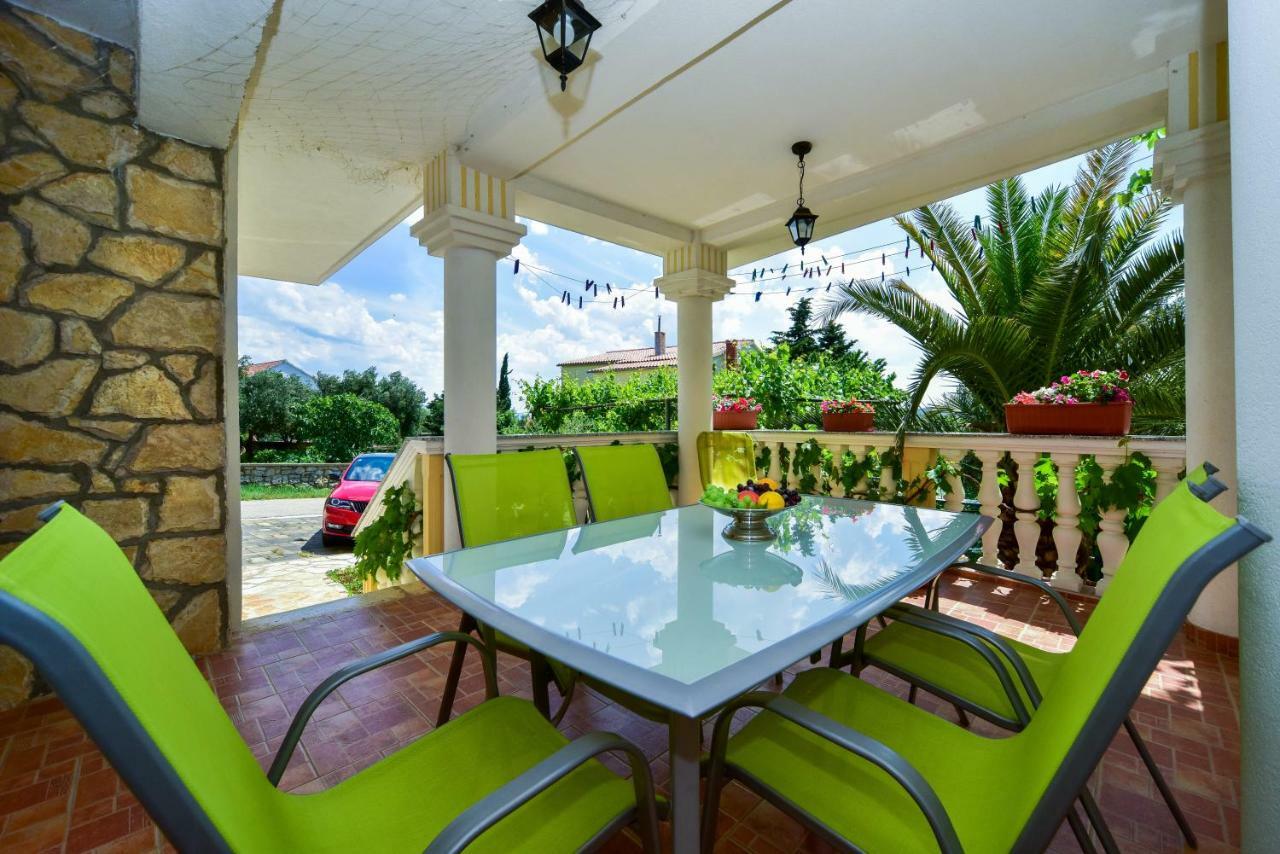Bed and Breakfast Haus Josipa Maslenica Exterior foto